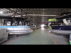 30m Length 15m Width Floating Restaurant Boat High Capacity for 200 People