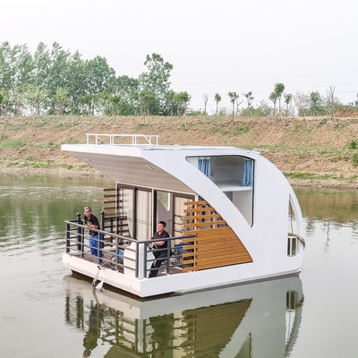High Capacity House Boat With TV Entertainment For 6 Person Capacity