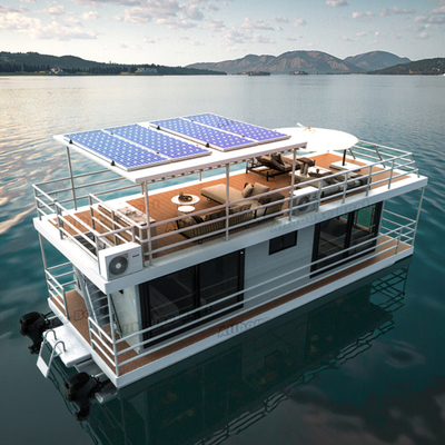 12 Person Capacity Luxury Floating Boat Hotel Boat Yacht For Relaxing Getaway