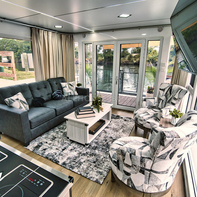 Recreational Floating Boat House With 10T Capacity And Aluminum Material
