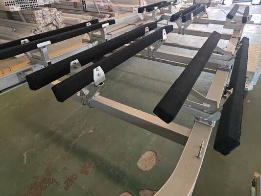 Adjustable Length Aluminium Boat Trailer with Corrosion-Resistant Welded Frame Construction for Secure Marine Transport