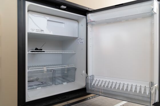 Double Decker Pontoon Boat with Bimini Top Included, 1290 KGS Weight, and Double Layer Design for Enhanced Stability