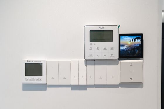 Modern Floating Boat Hotel with 20mm Deck Thickness, Eco-friendly Options, and 11.5m Length for Luxury Water Accommodation